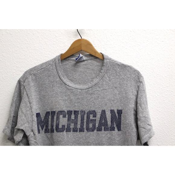 Vintage University of Michigan Wolverines T Shirt Medium - Picture 2 of 9